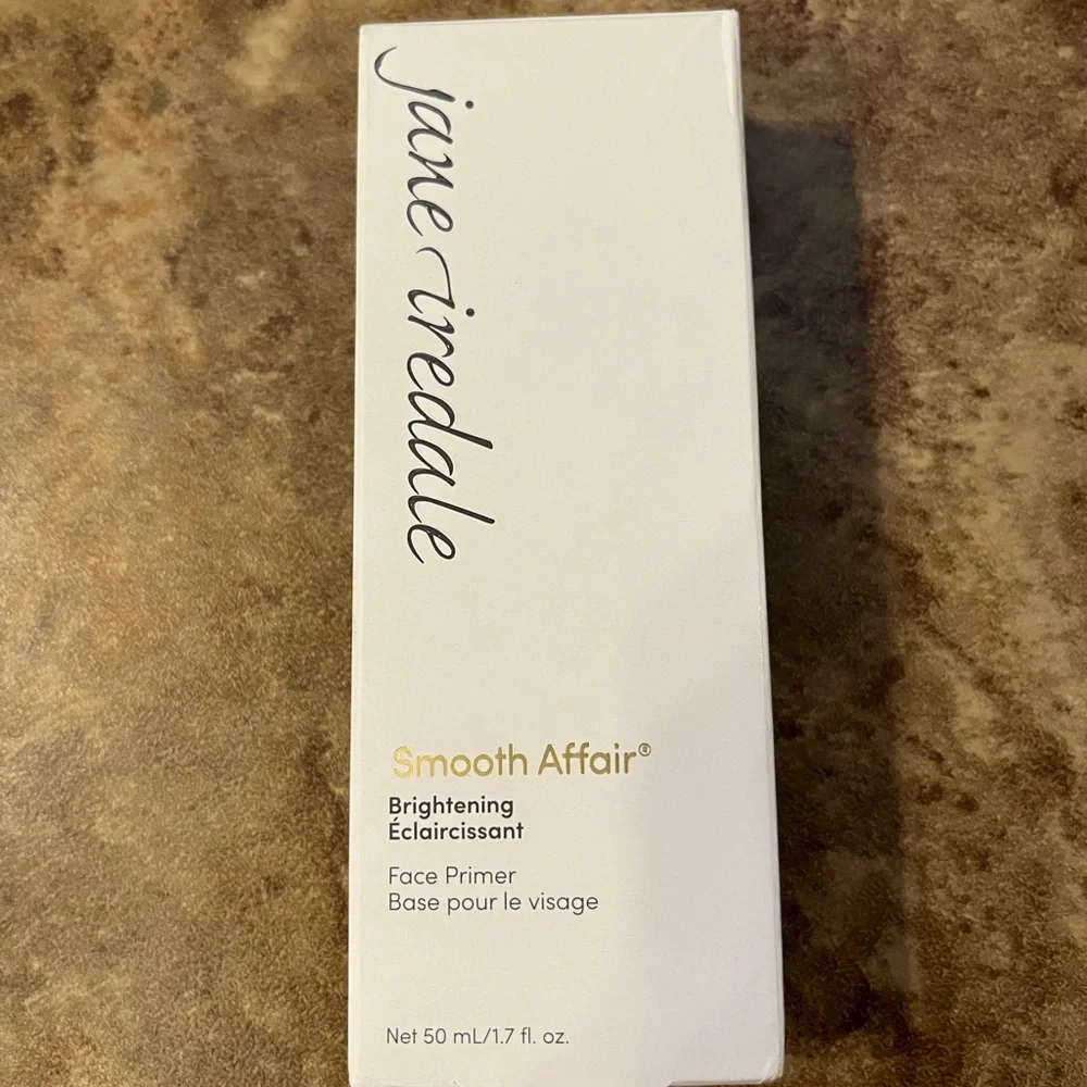 jane iredale Brightening Face Primer - Picture 1 of 4